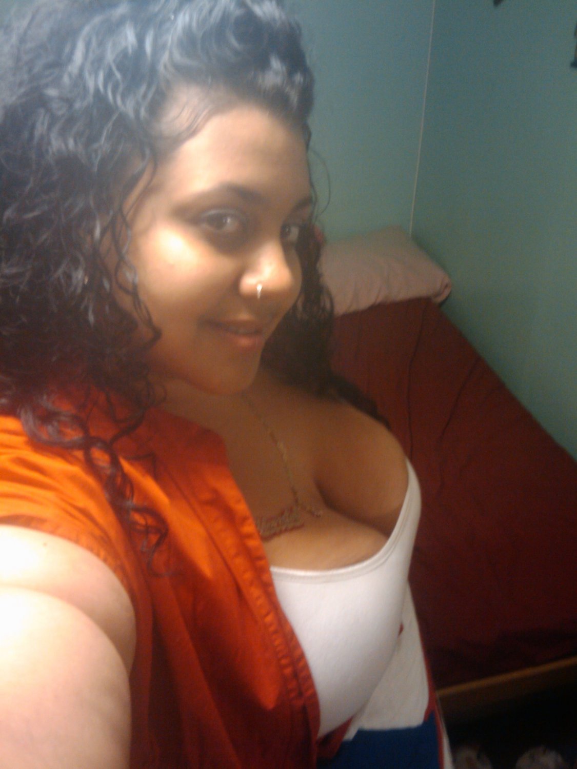 Latina mega culona #4RodTpaS
