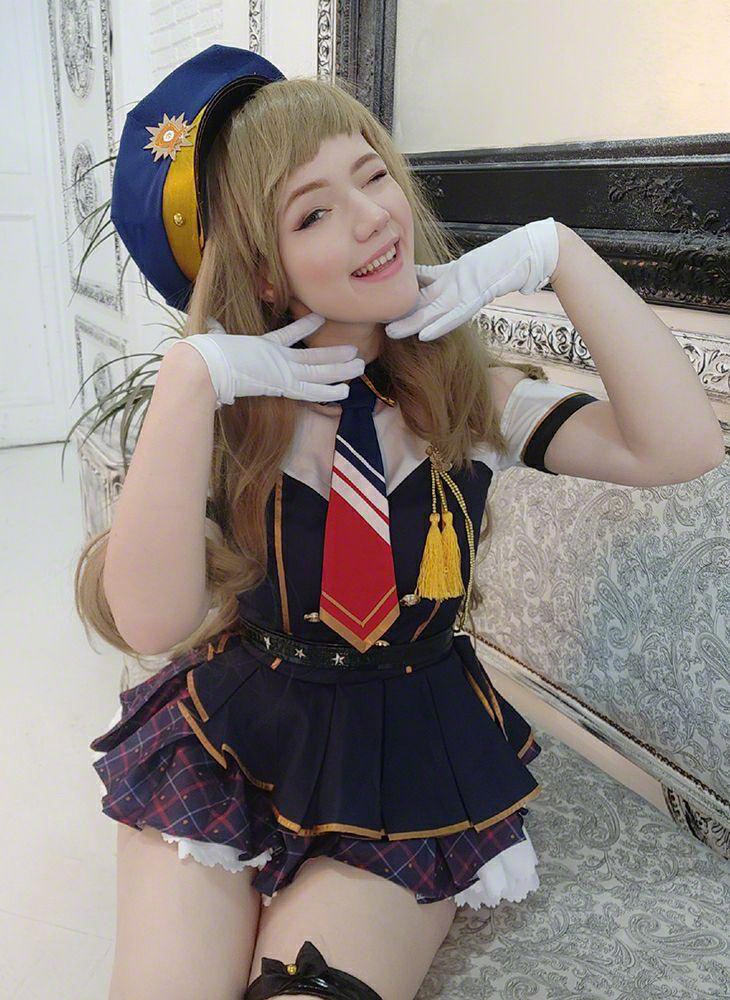 Busty Kotori Minami 南ことり at anime convention #TFUDeruK